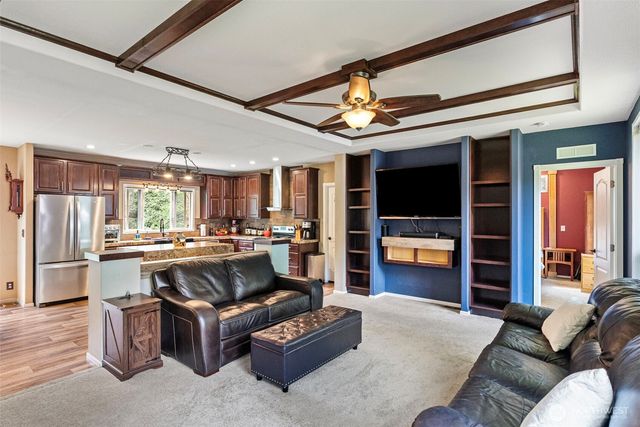 6852 SE Garfield Street, Port Orchard, WA 98366