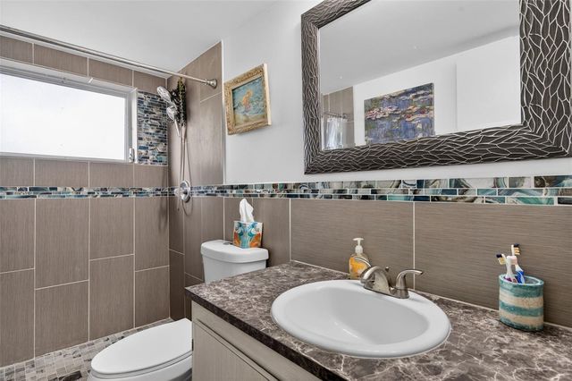 3740 58TH STREET N 110, St Petersburg, FL 33710