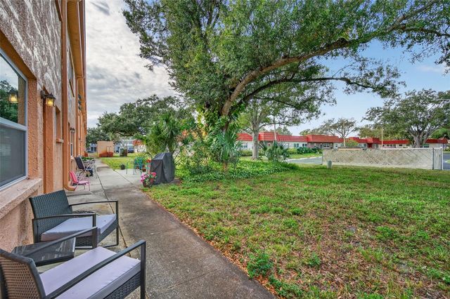 3740 58TH STREET N 110, St Petersburg, FL 33710