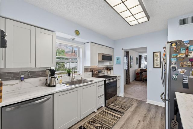 3740 58TH STREET N 110, St Petersburg, FL 33710