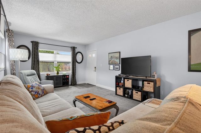 3740 58TH STREET N 110, St Petersburg, FL 33710