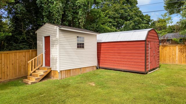 1723 Clayton Drive, Chattanooga, TN 37421
