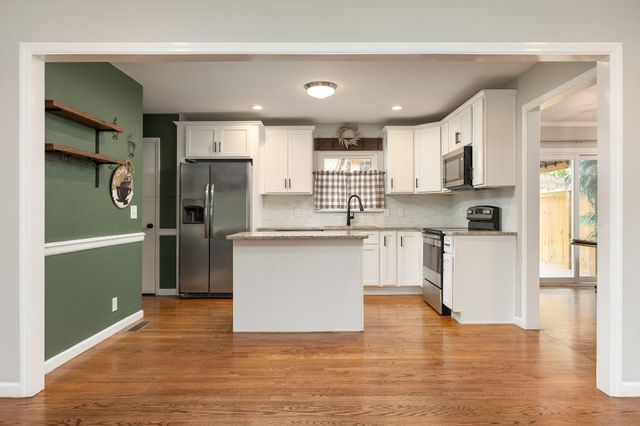 1723 Clayton Drive, Chattanooga, TN 37421