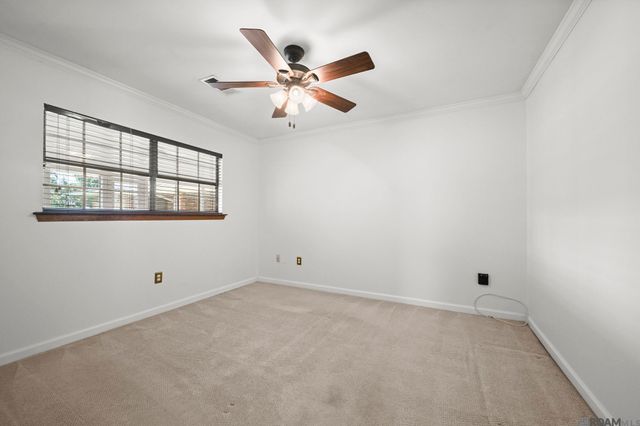 15664 Hogenville Ave, Baton Rouge, LA 70817