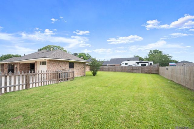 15664 Hogenville Ave, Baton Rouge, LA 70817