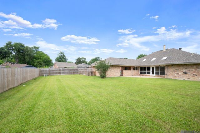 15664 Hogenville Ave, Baton Rouge, LA 70817