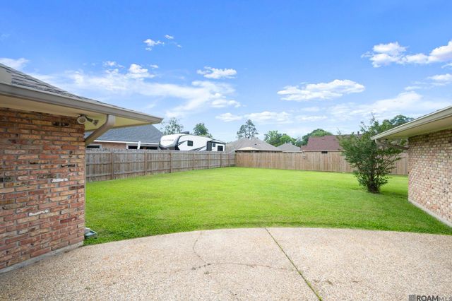 15664 Hogenville Ave, Baton Rouge, LA 70817