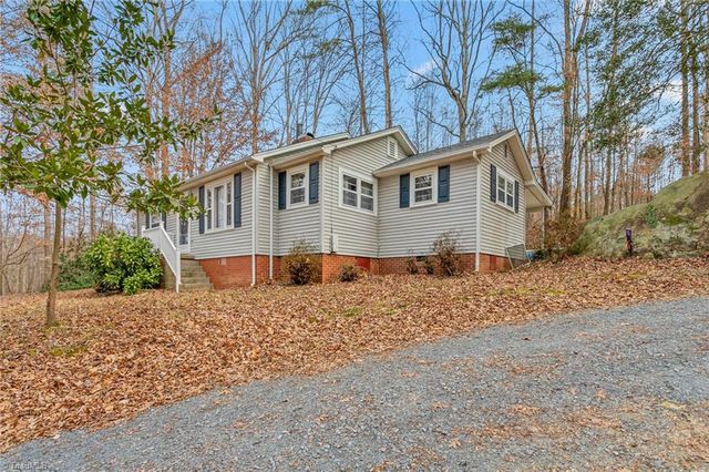 952 Andrew Hunter Road, Franklinville, NC 27248