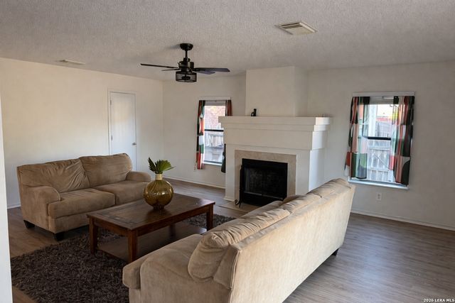 7306 Northallerton, Converse, TX 78109