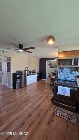 246 S Avenida De La Vista, Tucson, AZ 85710