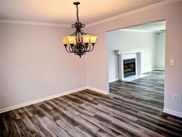 8579 Foxridge Drive, Winston, GA 30187