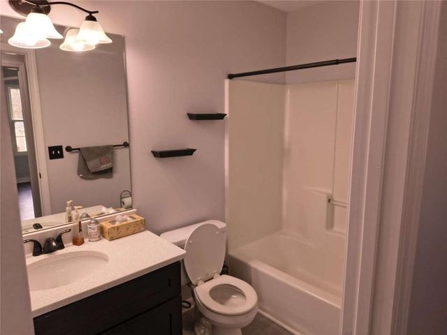 8579 Foxridge Drive, Winston, GA 30187