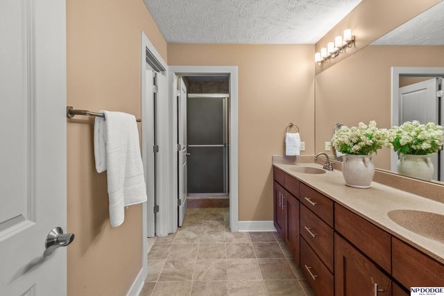 5138 Dodge Street, Omaha, NE 68132