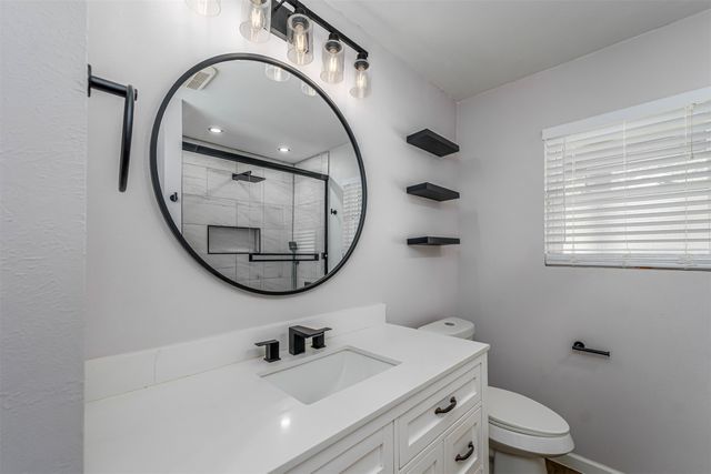 6405 Claude Court, Fort Worth, TX 76135