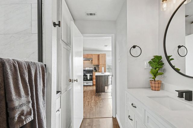 6405 Claude Court, Fort Worth, TX 76135