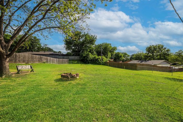 6405 Claude Court, Fort Worth, TX 76135