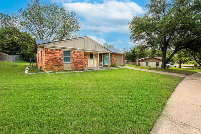 6405 Claude Court, Fort Worth, TX 76135