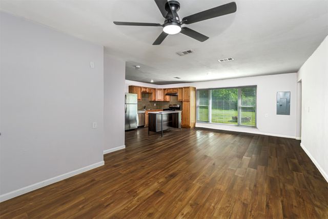 6405 Claude Court, Fort Worth, TX 76135