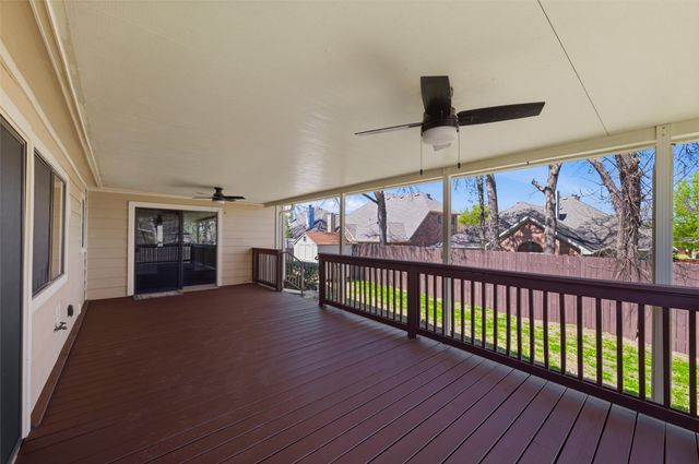 405 Thorn Wood Drive, Euless, TX 76039