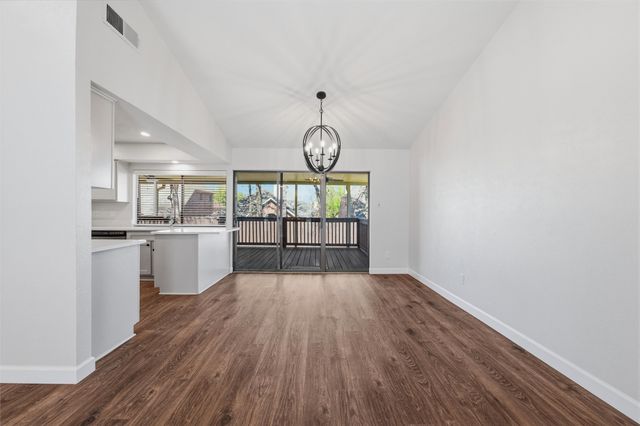 405 Thorn Wood Drive, Euless, TX 76039