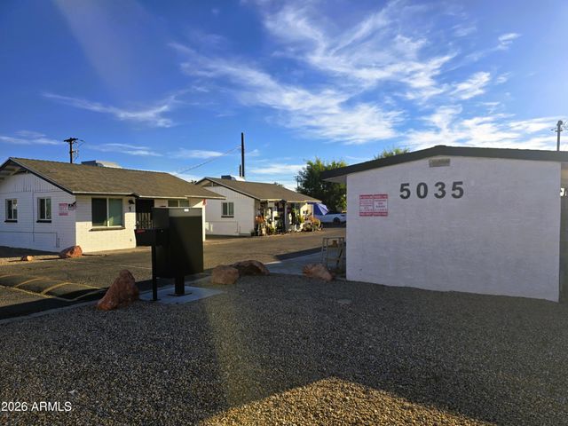 5035 N 23RD Avenue, Phoenix, AZ 85015