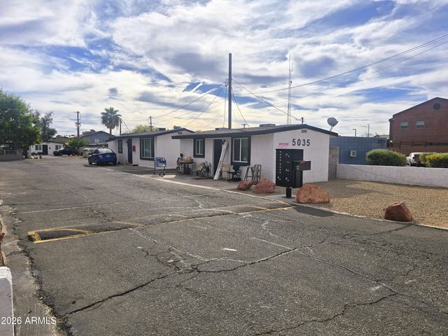 5035 N 23RD Avenue, Phoenix, AZ 85015