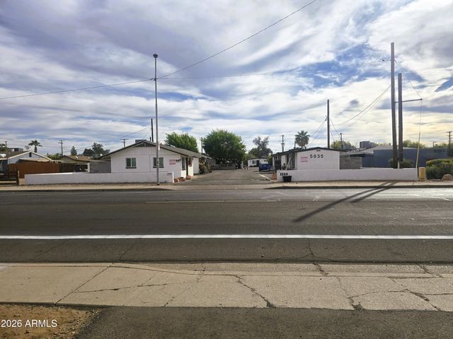5035 N 23RD Avenue, Phoenix, AZ 85015