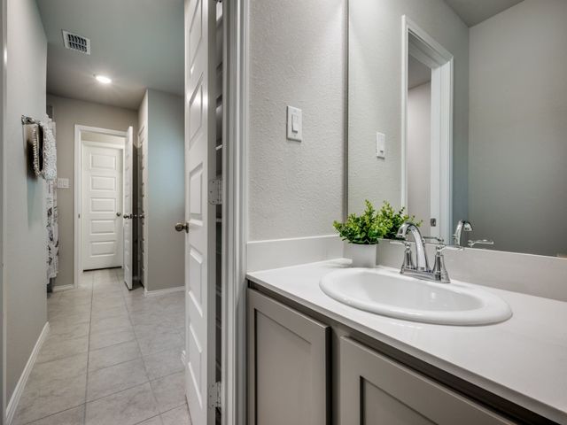 5932 Hopkins Drive, Providence Village, TX 76227