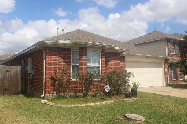 13834 Magnolia Lake Lane, Houston, TX 77083