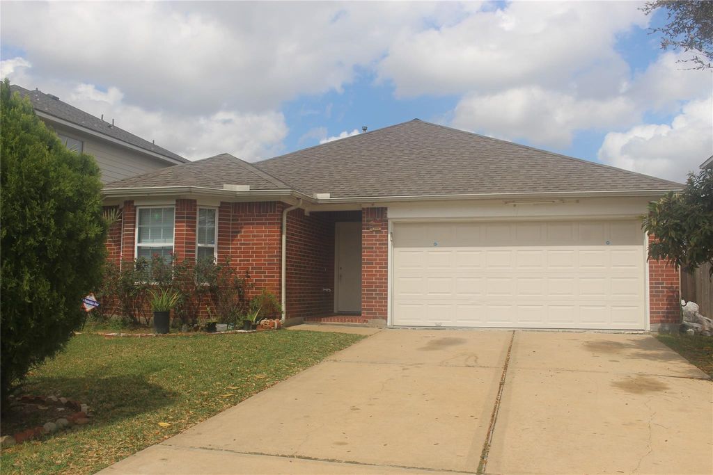 13834 Magnolia Lake Lane, Houston, TX 77083