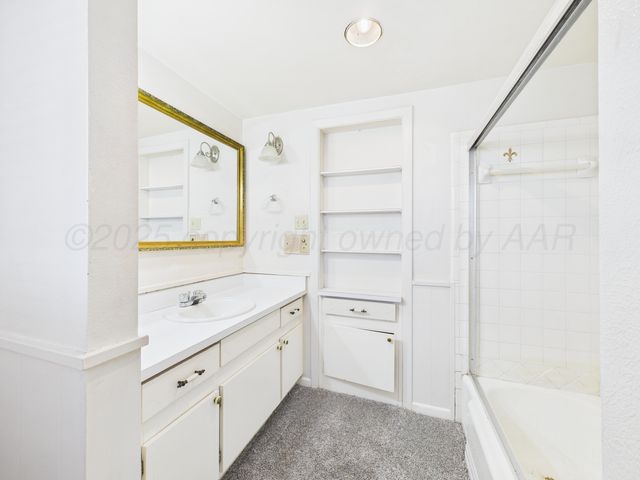 2140 N Dogwood Lane, Pampa, TX 79065