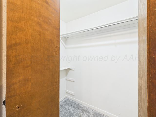 2140 N Dogwood Lane, Pampa, TX 79065