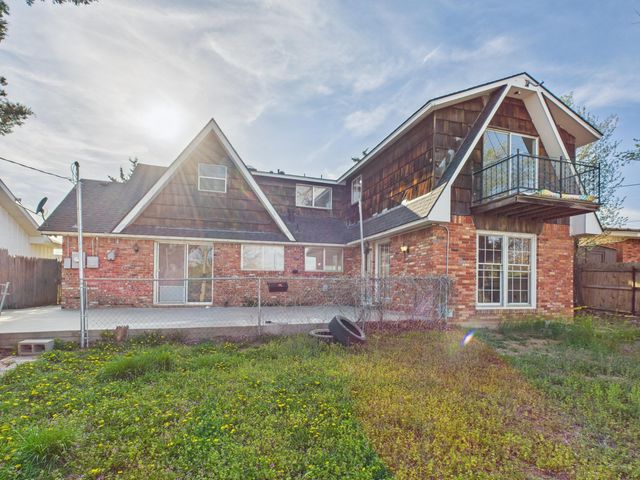 2140 N Dogwood Lane, Pampa, TX 79065