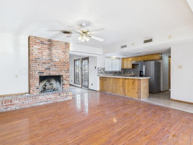 2140 N Dogwood Lane, Pampa, TX 79065