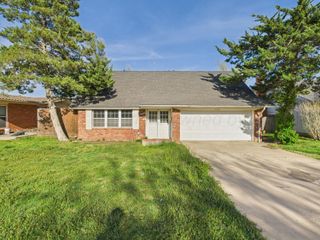 2140 N Dogwood Lane, Pampa, TX 79065