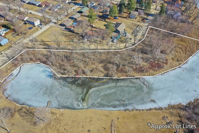 Lot West Northeast Shore Drive, Holiday Hills, IL 60051