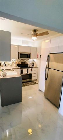 2230 NE 56th Pl 227, Fort Lauderdale, FL 33308