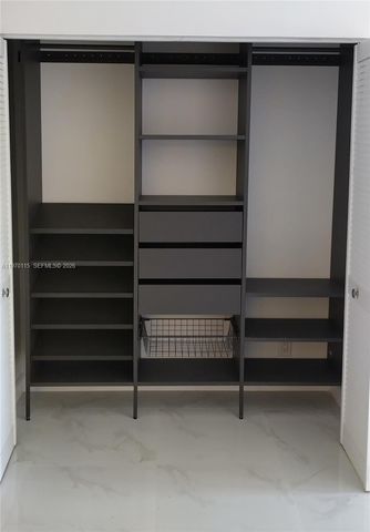 2230 NE 56th Pl 227, Fort Lauderdale, FL 33308