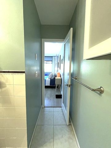 2230 NE 56th Pl 227, Fort Lauderdale, FL 33308