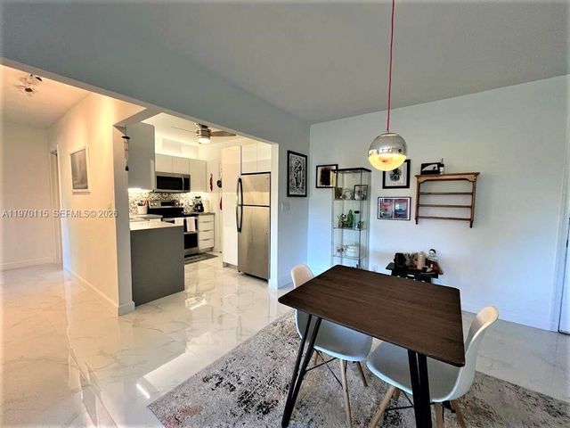 2230 NE 56th Pl 227, Fort Lauderdale, FL 33308