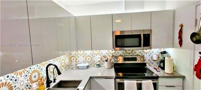 2230 NE 56th Pl 227, Fort Lauderdale, FL 33308