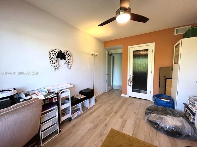 2230 NE 56th Pl 227, Fort Lauderdale, FL 33308