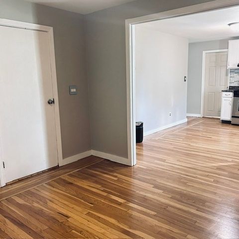 1028 N Shore Rd 1, Revere, MA 02151