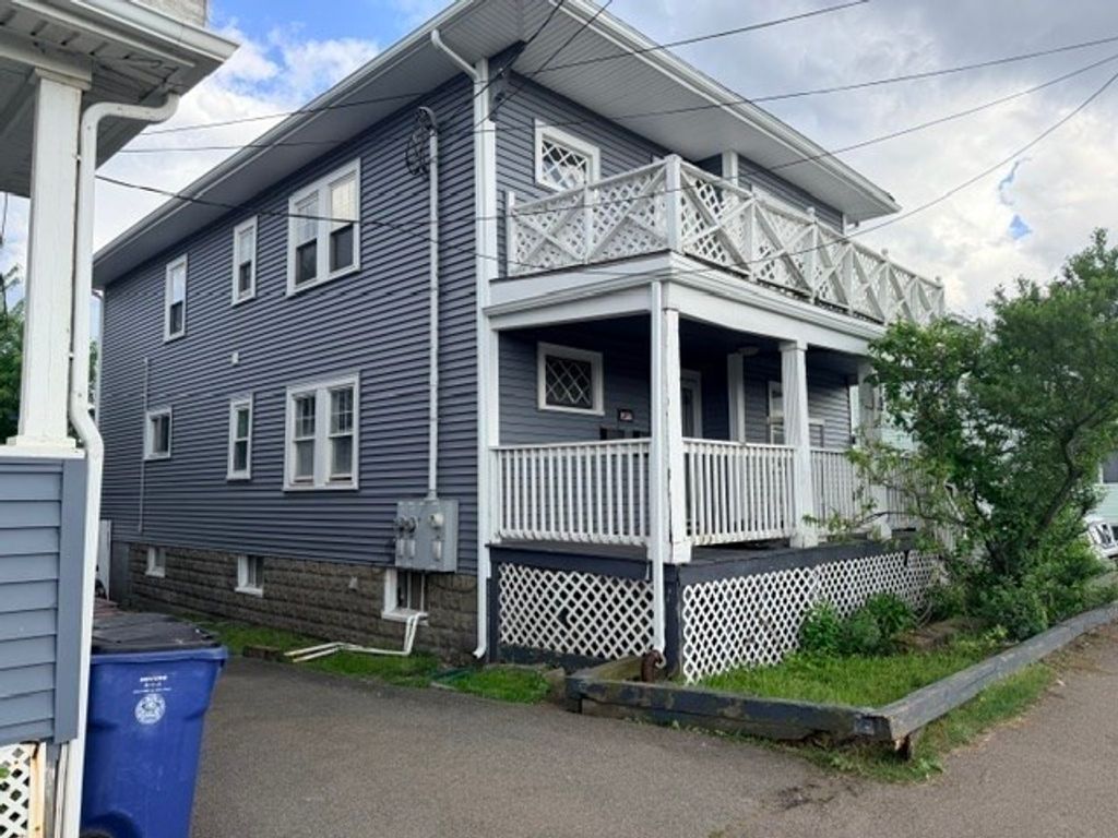 1028 N Shore Rd 1, Revere, MA 02151