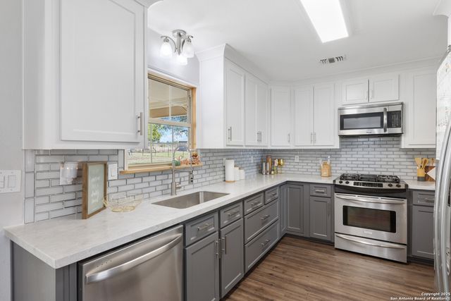 8773 New Sulphur Springs, San Antonio, TX 78263