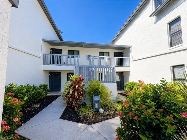 17455 Woodland TRCE F, Fort Myers, FL 33908