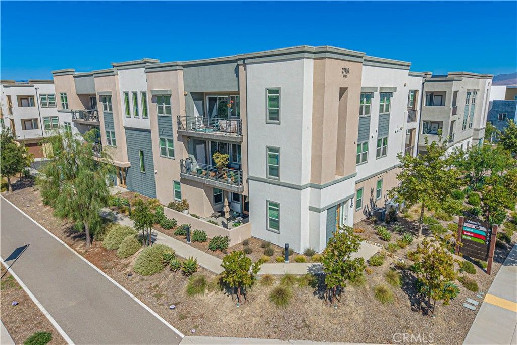 27406 Merlin 101, Valencia, CA 91381 — photo 2