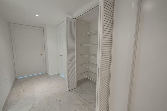 468 Golden Isles Drive 202, Hallandale Beach, FL 33009