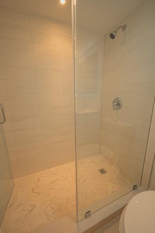 468 Golden Isles Drive 202, Hallandale Beach, FL 33009