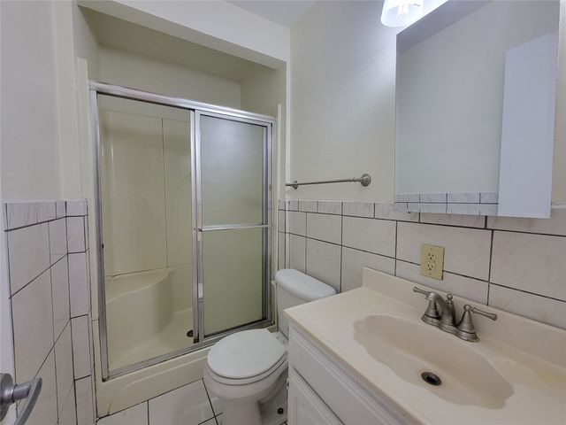 1518 Carroll Drive, Garland, TX 75041